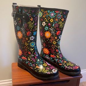 Rainboots